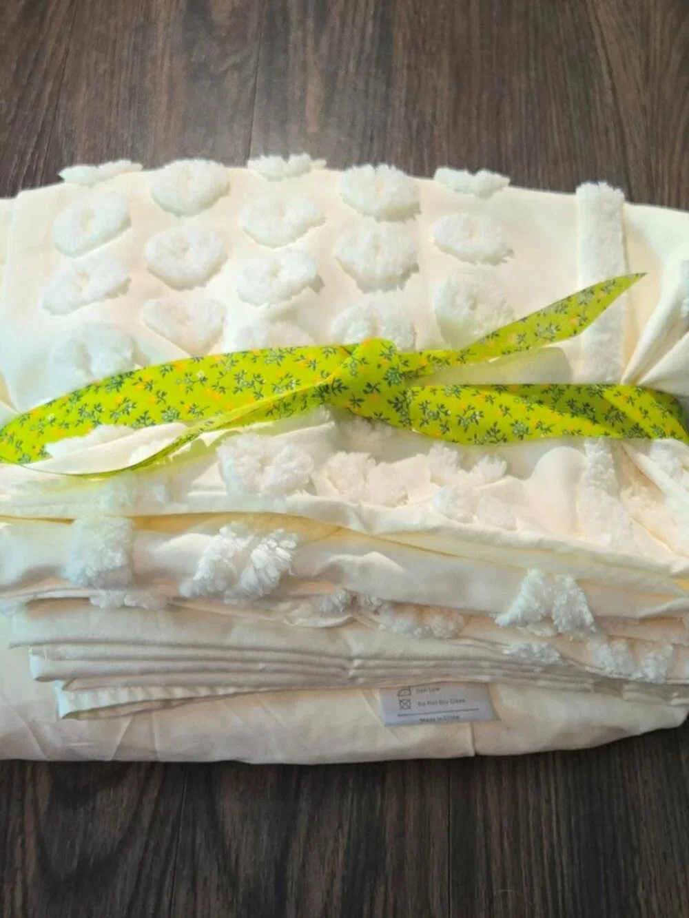 Cottagecore/Shabby Chic Style Cream-Colored Sheet Set QUEEN SIZE